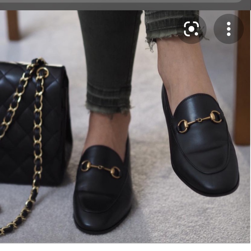 SOLD. 100% authentic Gucci